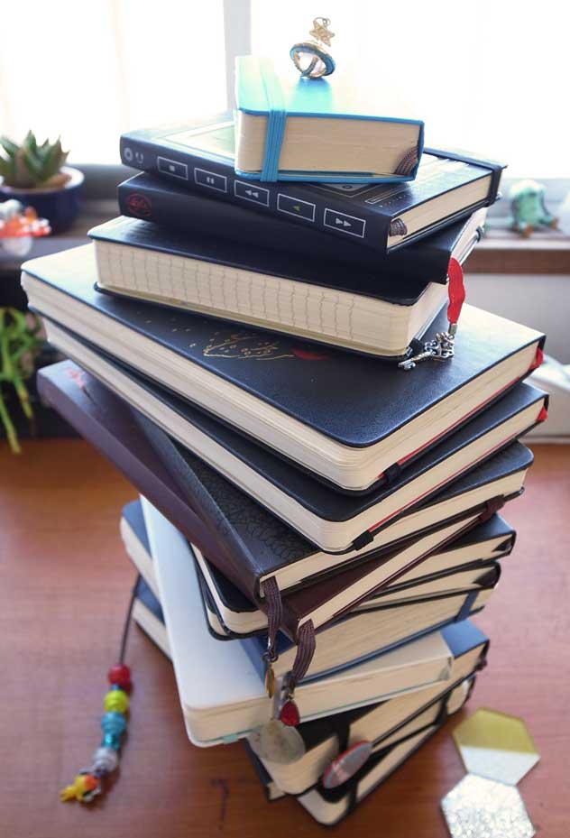 H[acca]’s Moleskine Tower