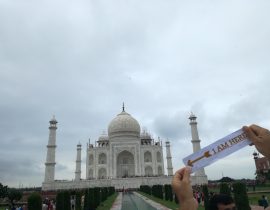 I’m here: Taj Mahal